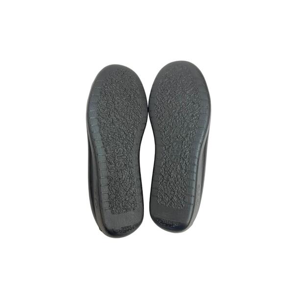 NWB! SAS Womens Classic Slip On Comfort Loafer Black 6 W - Wide (C) - Picture 9 of 9